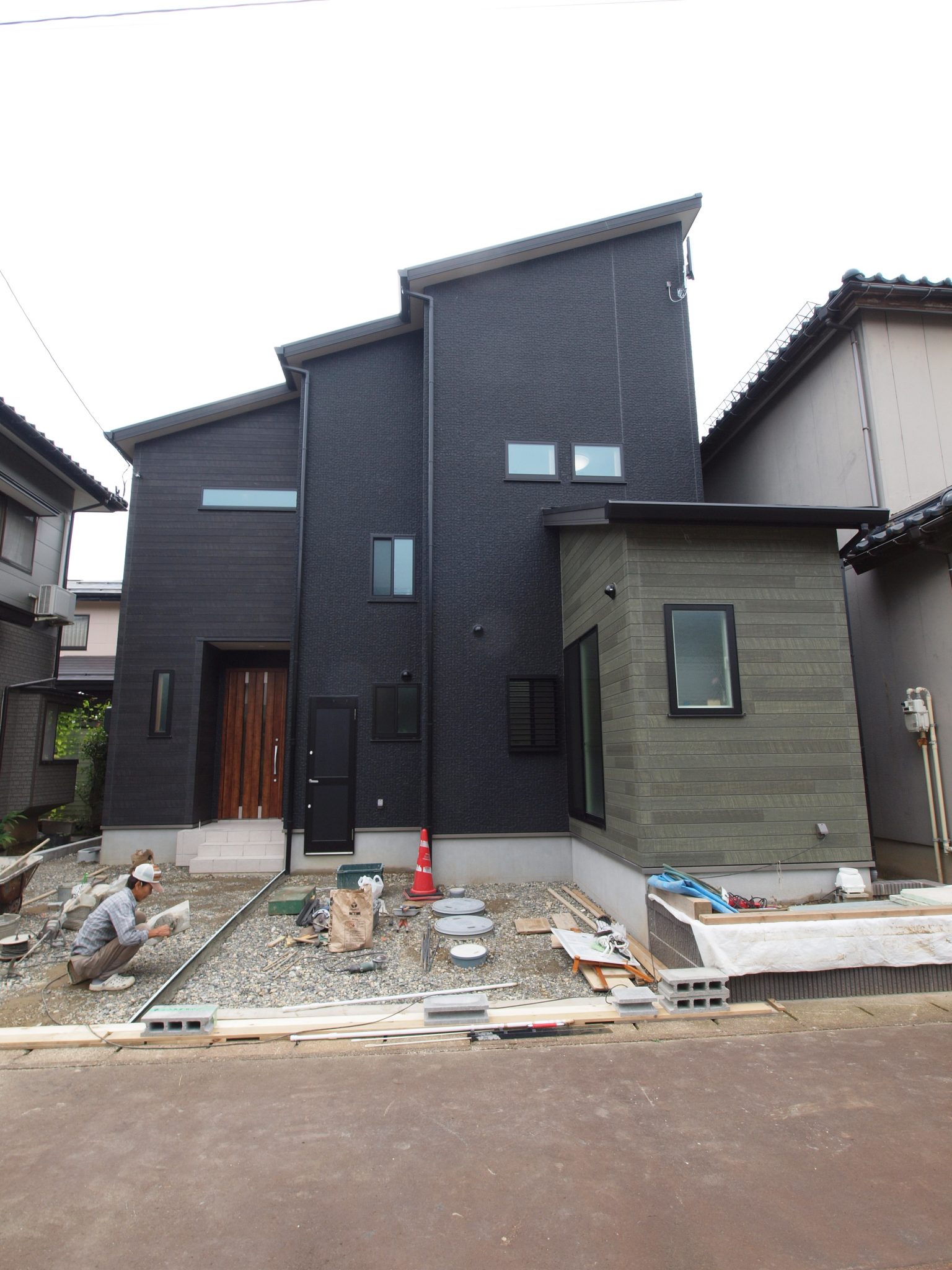 北向きの土地に建てる光と風がいっぱい入る２世帯の家／M様邸  新潟市 